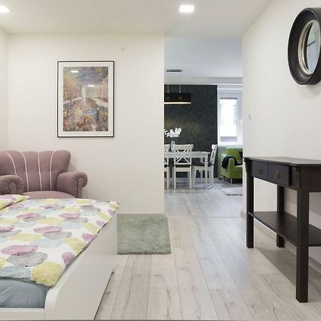 Casa Verde Apartment 브라티슬라바 외부 사진