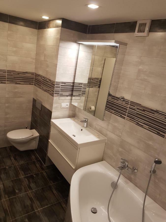 Casa Verde Apartment 브라티슬라바 외부 사진